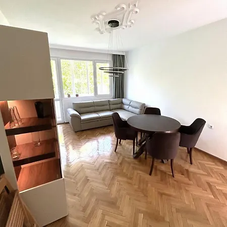 Appartement Pirin 30 2br In Citycenter Varna