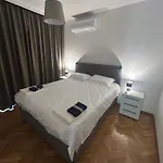 Pirin 30 2br In Citycenter Апартаменты Варна