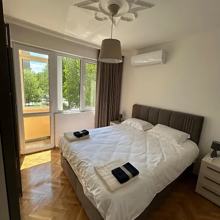 Daire Pirin 30 2br In Citycenter