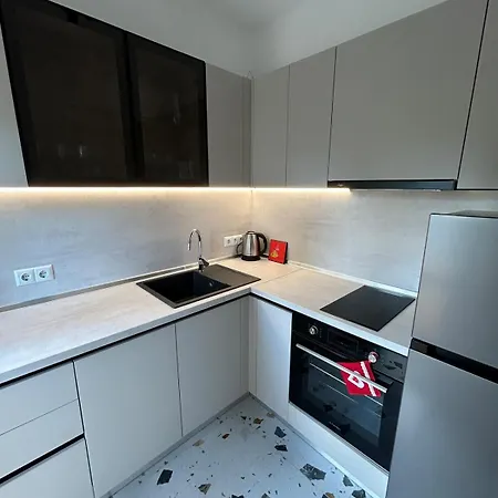 Pirin 30 2br In Citycenter Daire Varna