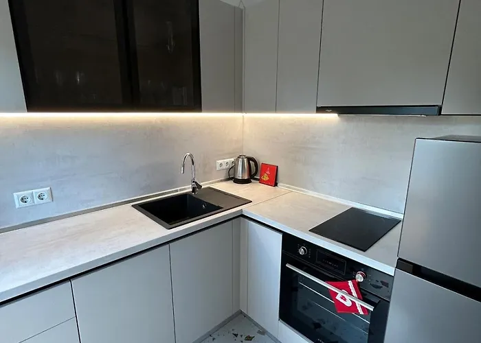 Pirin 30 2br In Citycenter Apartament Varna